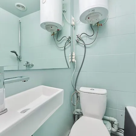 דירה Cosy With Mezzanine By Renters *