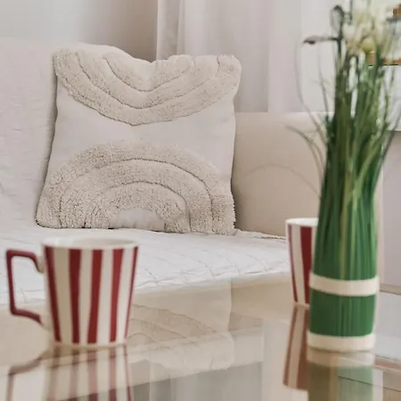 아파트 Cosy With Mezzanine By Renters *