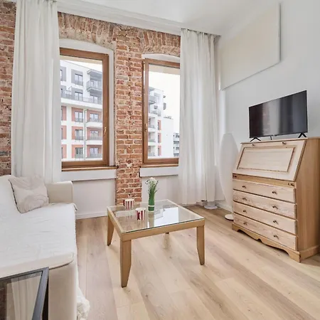 아파트 Cosy With Mezzanine By Renters *